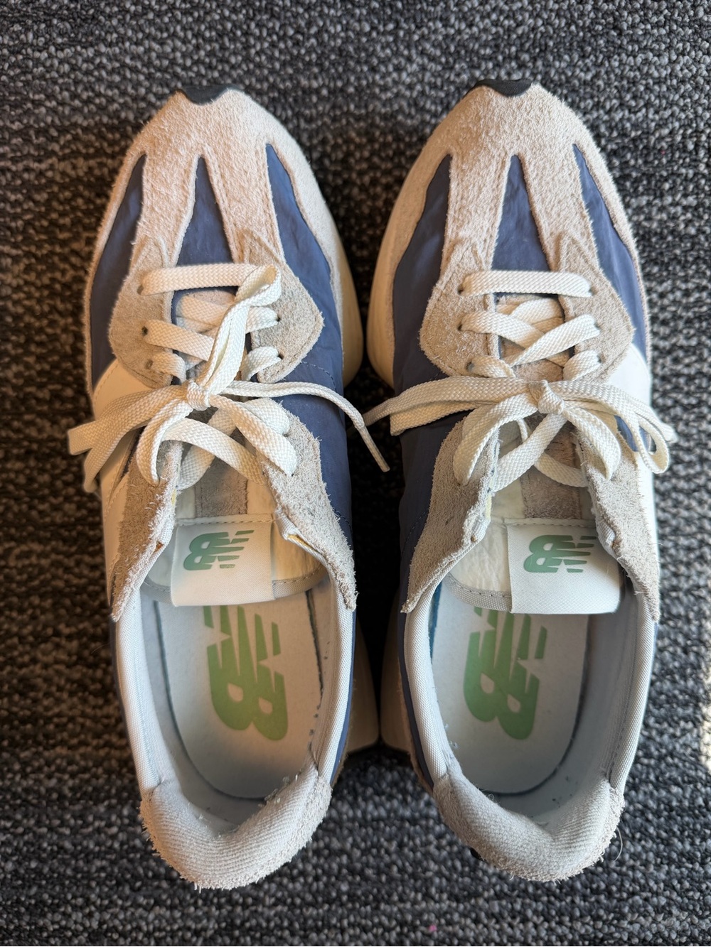 New Balance 327s. Excellent condition. Navy and gray. Size 8.5M / 10W.